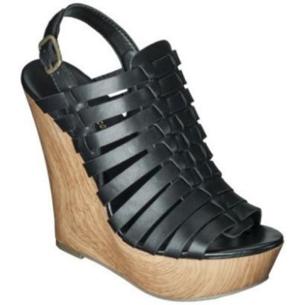Black Wedges